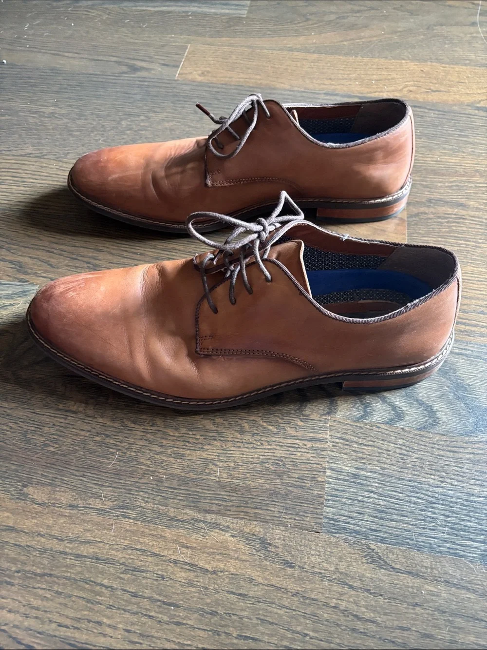 Vince Camuto sleek cognac